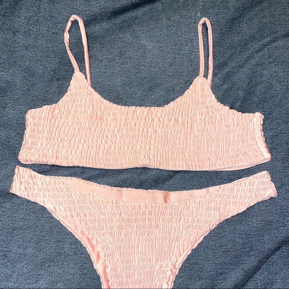 Light pink swim suit size small